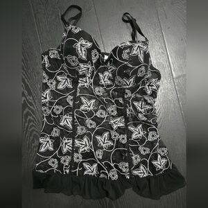 36B Black and White Floral Women's Slip Top